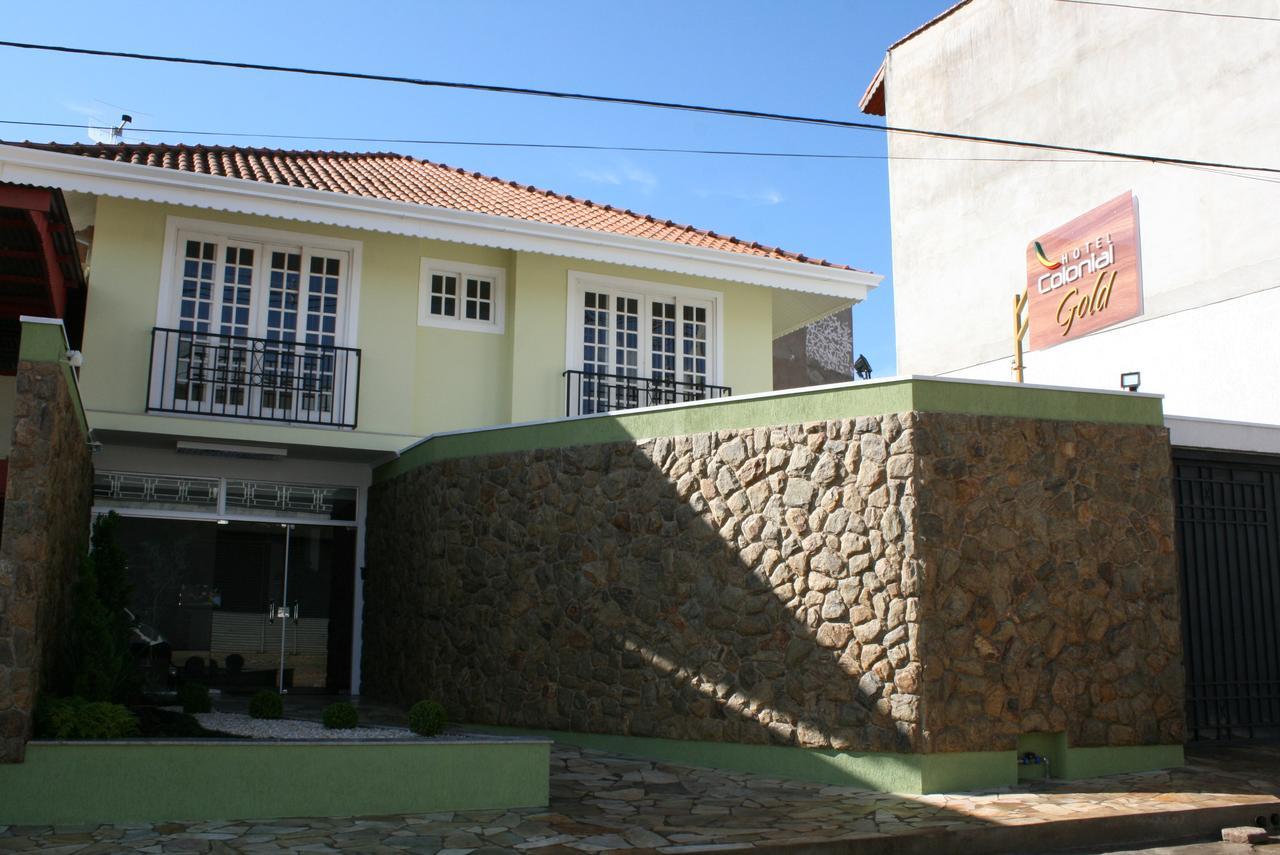Colonial Gold Hotel *